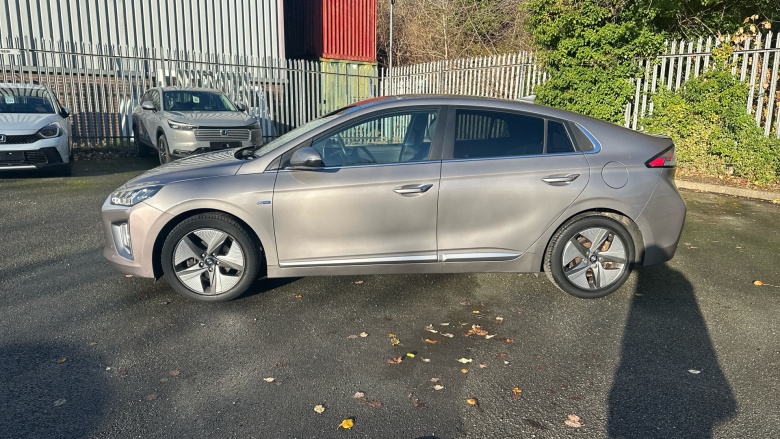 Hyundai IONIQ 1.6 GDi Hybrid Premium SE 5dr DCT Hybrid Hatchback